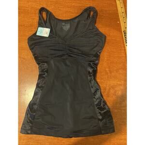 NWT LOVE YOUR ASSETS super Slimming Level Black Camisole Small Cool To The Touch